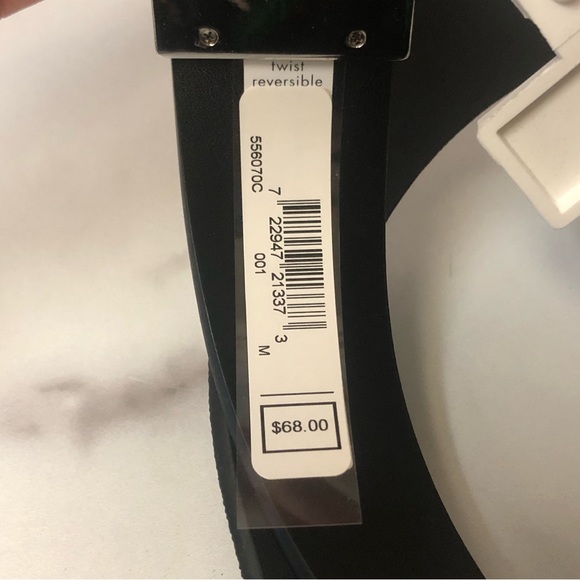 ?Michael Kors Reversible Logo Belt Size Medium